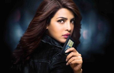 "ކްއަންޓިކޯ" ގައި ކުޅުނީ ފިރިހެން ކެރެކްޓާއެއް: ޕްރިޔަންކާ ޗޯޕްޅާ