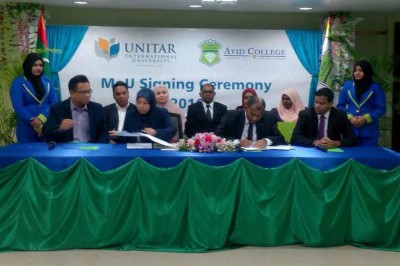 މެލޭޝިއާގެ ޔުނިޓާ ޔުނިވާސިޓީގެ ކޯސްތައް އެވިޑް ކޮލެޖުގައި ފަށަނީ