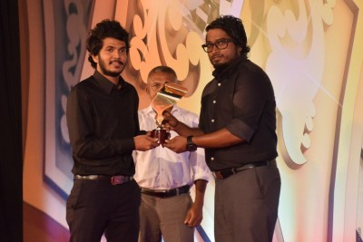 ނޫސްވެރިކަމުގެ އިނާމު: މިފަހަރު އެންމެ ގިނަ އެވޯޑު ހަވީރު ނޫހަށް!