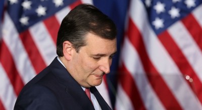 ރިޔާސީ ރޭހުން ޓެޑް ކްރޫޒް ވަކިވެޑައިގެންފި