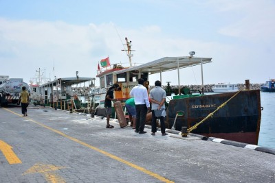 ތެޔޮ ބޯޓެއްގައި ހިނގި ހާދިސާއެއްގައި ބިދޭސީއަކު ފިހިއްޖެ