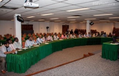 ރޯދަ މަހުގެ ހަރަކާތްތަކާ ގުޅޭ ގޮތުން އިލްމުވެރިންނާ މަޝްވަރާ ކުރައްވައިފި