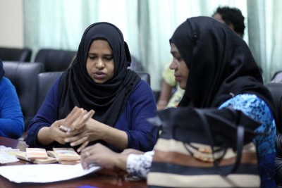 ގެއްލުން ލިބުނު ފަރާތްތަކަށް ފައިސާގެ އެހީ ހަވާލުކުރަން ފަށައިފި