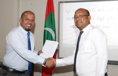 ސިޔާސީ ޕާޓީއެއް އުފެއްދުމުގެ ހުއްދަ ހަސީނަށް ދީފި