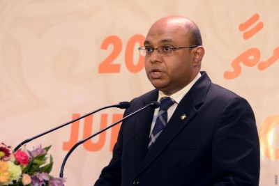ވަކި އަތަކަށް ޖެހިއްޖެ ކަމަށް ގަބޫލުކުރާނެ ފަދަ ގޮތަކަށް ފަނޑިޔާރުން އަމަލުތައް ބަހައްޓައިގެން ނުވާނެ: އުއްތަމަ ފަނޑިޔާރު