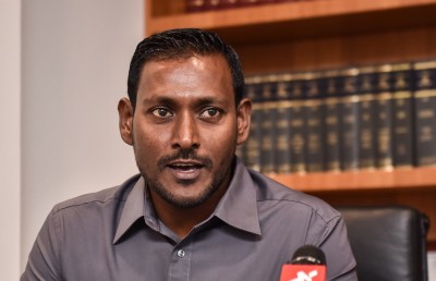 ތަނަވަސްކަން ނެތް މީހުންނަށް ޝަމީމް ހިލޭ ވަކާލާތު ކޮށްދެއްވަނީ