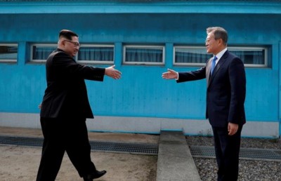 ދެ ކޮރެއާގެ ވެރިން އަނެއްކާވެސް ބައްދަލު ކުރައްވަނީ