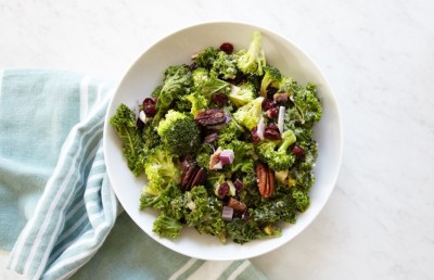 ކޮލޯން ކެންސަރާ ދެކޮޅަށް ބްރޮކޮލީ އާއި ކޭލް