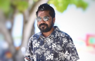 އޮޅުވާލާފައިވާ ވީޑިއޯއެއް ޓުވީޓު ކުރުމުން މެމްބަރު ޔާމީނަށް ފާޑުކިޔުން