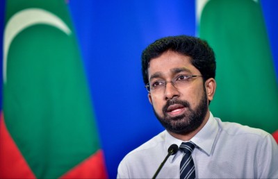 ވެރިކަން ކުރުމުގެ ގާބިލް ކަމެއް އިބޫގެ ނެތް: އަޒްލީން