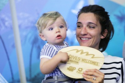 މިއަހަރުގެ ފަސްލައްކަ ވަނަ ފަތުރުވެރިޔާއަށް ހޫނު މަރުހަބާއެއް!