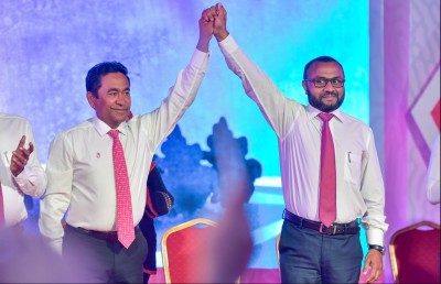 ކެންޑިޑޭޓު ނަންބަރު އެކެއް ރައީސް ޔާމީނަށް، އިބޫއަށް ދޭއް