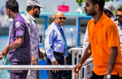 މައުމޫން ގެއަށް ބަދަލުކުރަން ބޭނުން ނުވާތީ ކަންބޮޑުވޭ: ވަކީލް