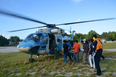 ހާޓް އެޓޭކެއް ޖެހުނު މީހަކު ހެލިކޮޕްޓަރުގައި ވޭމަންޑޫއިން މާލެ ގެނެސްފި