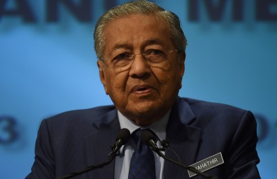 މެލޭޝިއާގައި އަލަށް ހަދާ ސިޓީން ބޭރު މީހުން ބިން ގަތުން މަނާކޮށްފި