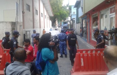 އިންތިހާބާ ބެހޭ މަރުކަޒު ދޮށަށް އެއްވުމުން އެ ސަރަހައްދު ބަންދުކޮށްފި