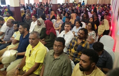 ނަޝީދާއި އިބޫއާ އެކު ސަޕޯޓަރުންނަށް އުފާވެރި ވަގުތުކޮޅެއް