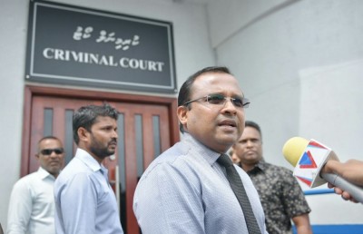 ރިޔާޒްގެ ޖަލު ހުކުމް ތަންފީޒުވެއްޖެ، އޭނާ މިނިވަންކޮށްދީ: ވަކީލުން