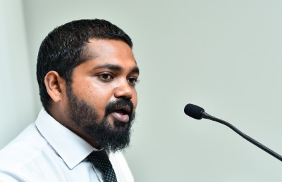 މަހްފޫޒަށް ވަޅިން ހަމަލާ ދިން ބަޔަކު ހެކިވެރިޔާއަކަށް ނޭނގުނު