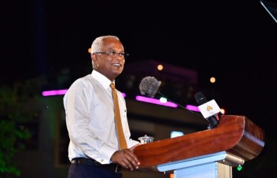 ތިއިންބޭފުޅެއްގެ އެންމެ ލޯލާރިއެއްގައި ވެސް އަޅުގަނޑު ނުޖެހޭނަން