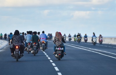 ބްރިޖް ހުޅުވާލުމާ އެކު ހުޅުމާލޭގެ ކެފޭ، ރެސްޓޯރަންޓްތައް ފުރިއްޖެ