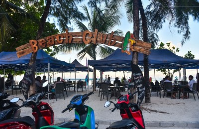 ބްރިޖް ހުޅުވާލުމާ އެކު ހުޅުމާލޭގެ ކެފޭ، ރެސްޓޯރަންޓްތައް ފުރިއްޖެ