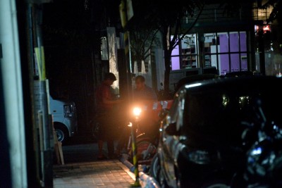 ދަންވަރު ސޭޓުން ގިނަވެ، ނުގަވައިދު ވިޔަފާރި އުހަށް!