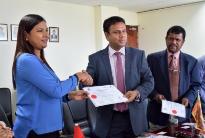 ލަންކާގެ ހޮރައިޒަން ކެމްޕަހުން ރާއްޖެ އަށް 24 ސްކޮލޮޝިޕެއް ދީފި