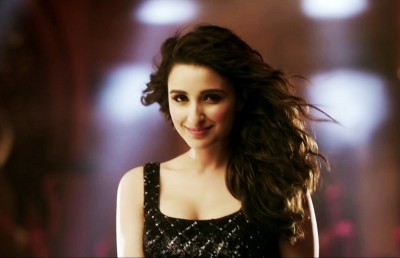 އަނޫރާގް ބާސޫގެ އާ ފިލްމުގެ ކާސްޓަށް ޕަރިނީތީ ޗޯޕްޅާ