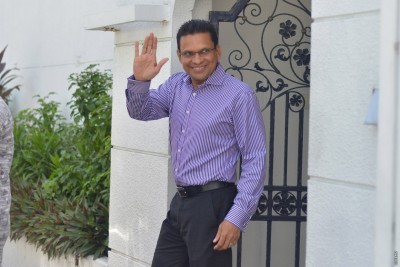 އެޕާޓްމެންޓަށް ފިސްތޯލަ ވެއްދީ އާސިފް ކިޔާ ފުލުހެއް ކަމަށް ނާޒިމުގެ ވަކީލު ވިދާޅުވެއްޖެ