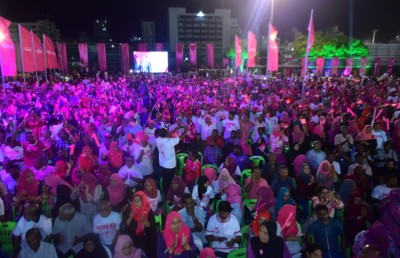 އިބޫ އަކީ ހަމައެކަނި ކޭކު ފަޅަން ވަޅި ހިފަހައްޓައިގެން ހުރި މީހެއް: ރައީސް ޔާމީން