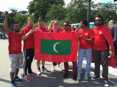 އިންތިޒާރުގެ ނިމުން: ކޮކާ ކޯލާގެ ނަސީބުވެރިން ޔޫރޯ ބަލަން ދަނޑުގައި