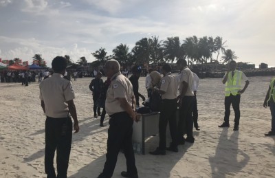 ކުޅުދުއްފުށީ އެއާޕޯޓްގެ ޗެކިން ޖޯކަކަށް!