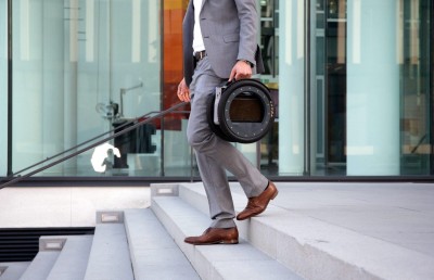 ލުއި، އުފުލަން ފަސޭހަ އިލެކްޓްރިކް ސްކޫޓަރެއް