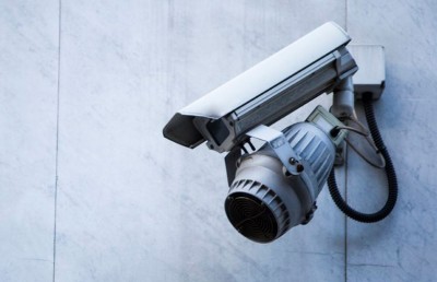 ސެކިޔުރިޓީ ކެމެރާ، ބަޑި އަދި ކަނޑި ދެނެގަނެވޭ ފެންވަރަށް