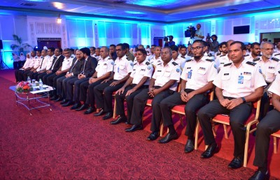 ކަސްޓަމްސް މުވައްޒަފުންގެ ސާވިސް އެލަވަންސަށް ދުވާލަކަށް 200ރ. ދެނީ
