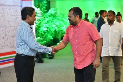 އިއުލާންނުކޮށް ރަށްތައް ކުއްޔަށް ދޫކުރެވޭ އިސްލާހު ރައީސް ތަސްދީގު ކުރައްވައިފި