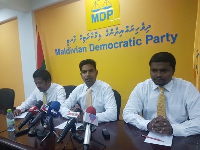 ޣައިރު ގާނޫނީ އަމުރަށް ތަބާވާ ވަކި ވަކި ފުލުހުން ޒިންމާ ނަގަންޖެހޭނެ: އެމްޑީޕީ