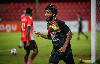 އީގަލްސް ދެ ވަނަ މަގާމަށް އަރައިފި