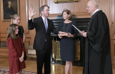 ޓްރަމްޕް އެންމެ ފަހުން ސުޕްރީމް ކޯޓުގައި ކާމިޔާބު ހޯއްދަވައިފި