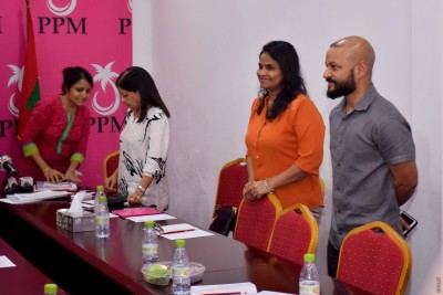 ފާރިސް އާއި ނާދިރާ ވަކިކުރީ ރަނގަޅަށް ސައްހަ ކޮމެޓީއަކުން: މުގައްރިރު