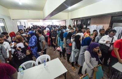 ފޯމު ބަލައިގަތުން މެދުކަނޑާލުމުން ވެސް އެތައް ބަޔަކު ކިޔޫގައި!