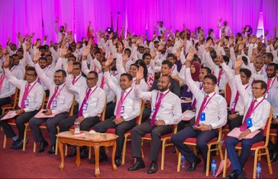ޕީޕީއެމް މައުމޫނާ ހަވާލު ކުރަން ހުށަހެޅި މައްސަލައިގެ ޝަރީއަތް ފަށައިފި