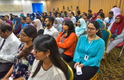 ދިވެހި ޑޮކްޓަރުންނާއި ނަރުހުން މަދީ ކީއްވެގެންކަން އޮޑިޓަކުން