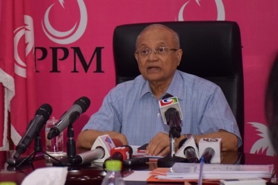 ޚިޔާލުފާޅު ކުރުން ހަނިކުރާ ބިލް ފާސްކުރަން ފެނިވަޑައިނުގަންނަވާ ކަމަށް މައުމޫން ވިދާޅުވެއްޖެ