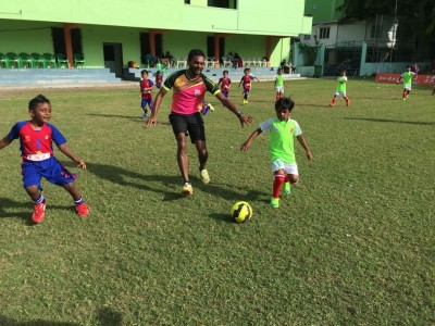 ދިރާގު އިންޓަ ޕްރީސްކޫލް ފުޓްބޯޅަ މުބާރާތް ފަށައިފި