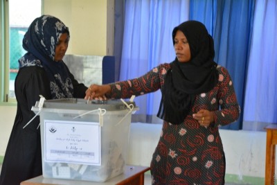 އީ ވޯޓިންގެ ކަންބޮޑުވުން ހައްލުކޮށްދޭނަން: އިލެކްޝަންސް ކޮމިޝަން
