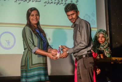 ތައުލީމް ވަޒަންކުރުމުގެ ދާއިރާއިން މާސްޓަރ ޑިގްރީ ކޯހެއް ފަށައި، ޓީޗަރުންނަށް ސްކޮލަޝިޕް ދީފި