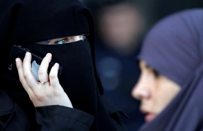 މޫނުބުރުގާ މަނާކުރުމަކީ އަންހެނުންގެ ހައްގަށް އަރައިގަތުން:އދ.ގެ ޕެނަލް