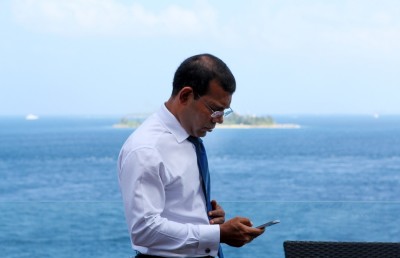 ނަޝީދަށް ދިވެހިން ހޯދައިދިން އުފާވެރިކަން!